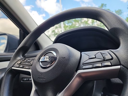 2019 Nissan Rogue Sport S in Indianapolis, IN - Ed Martin Automotive Group