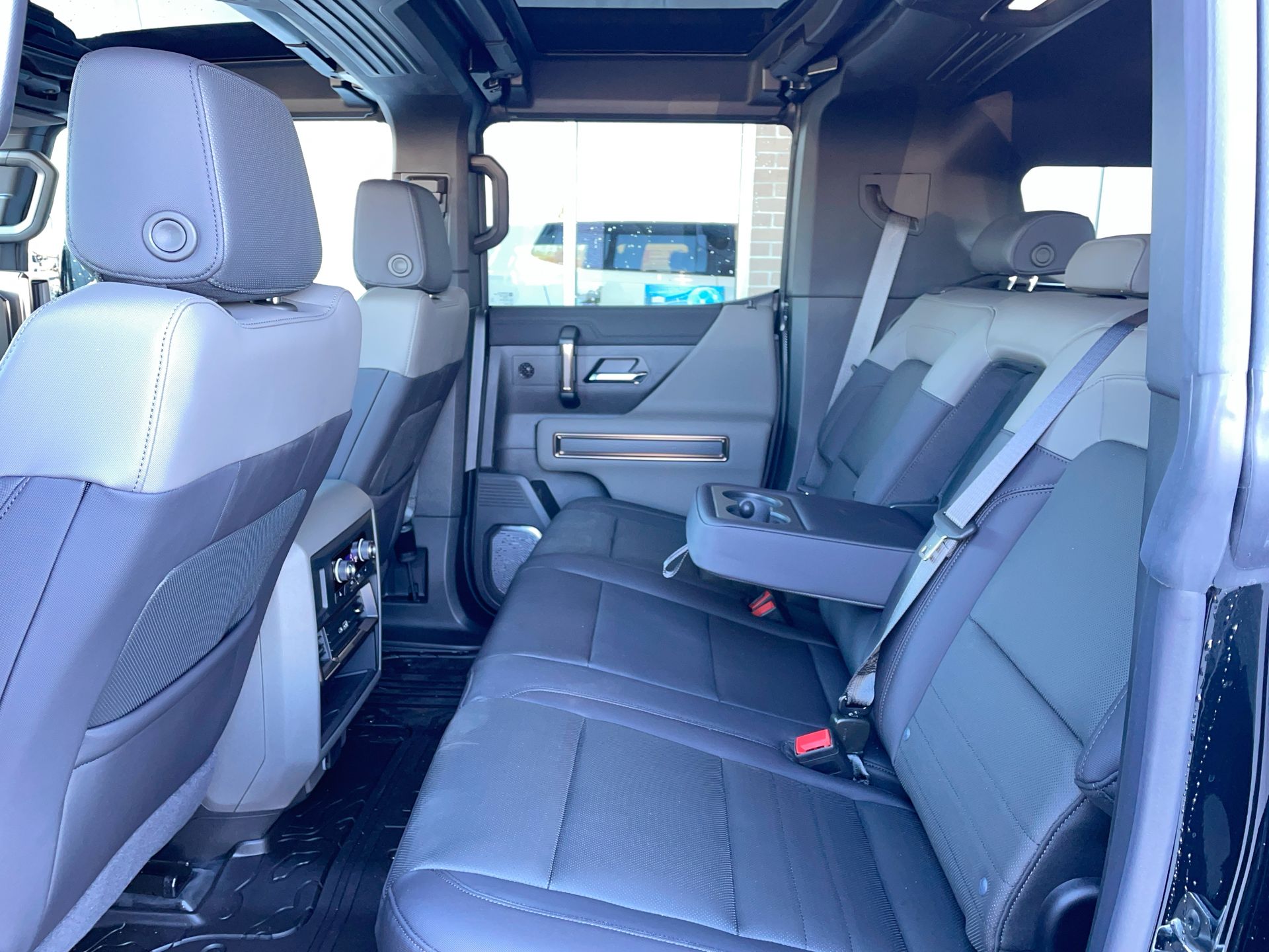 2025 GMC HUMMER EV SUV 2X