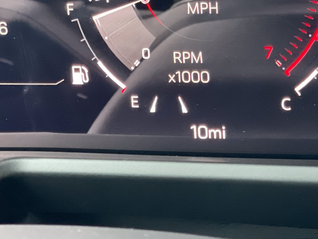 2027 GMC Acadia Elevation