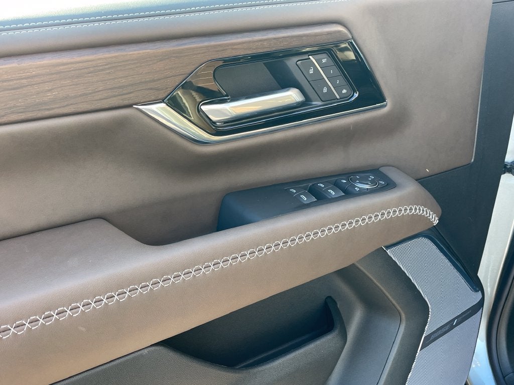 2027 GMC Yukon Denali Ultimate