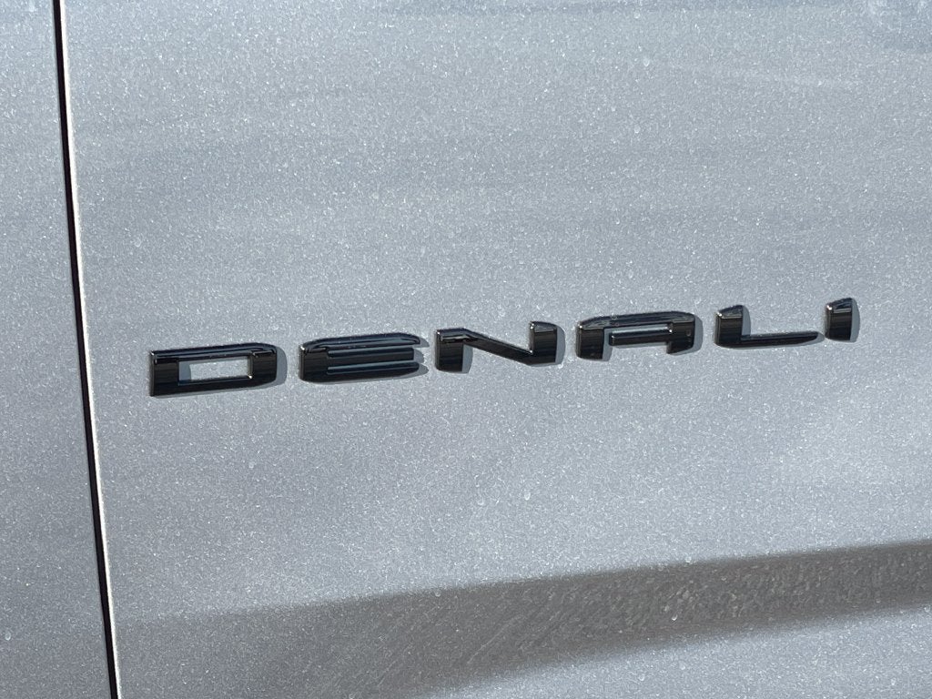2027 GMC Yukon Denali Ultimate