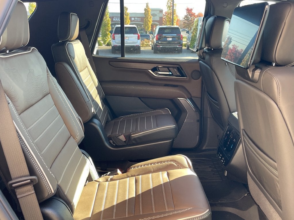 2027 GMC Yukon Denali Ultimate