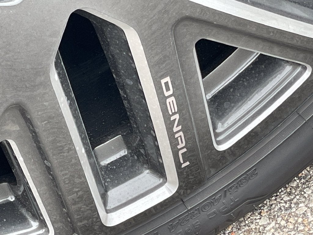 2027 GMC Yukon XL Denali Ultimate
