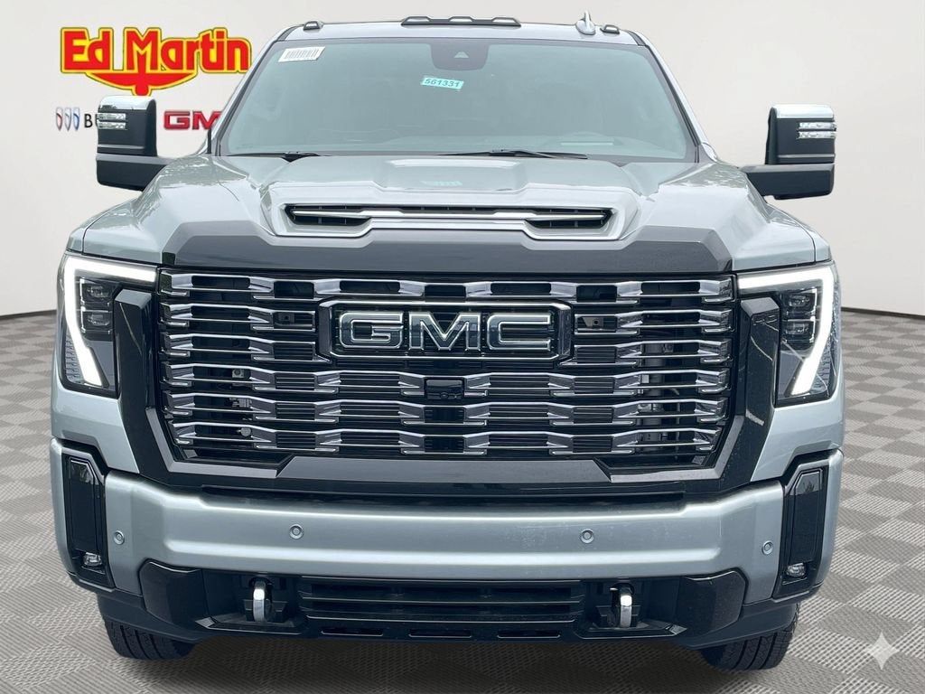 2026 GMC Sierra 3500 HD Denali Ultimate DRW