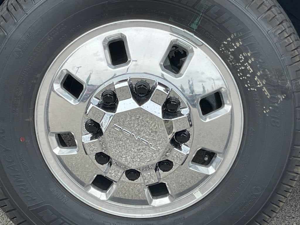 2026 GMC Sierra 3500 HD Denali Ultimate DRW