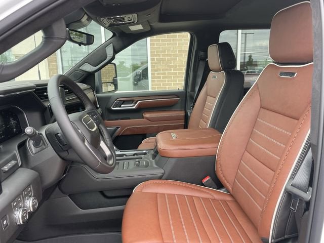 2026 GMC Sierra 3500 HD Denali Ultimate DRW