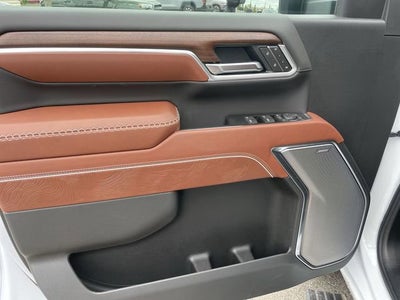 2026 GMC Sierra 3500 HD Denali Ultimate DRW