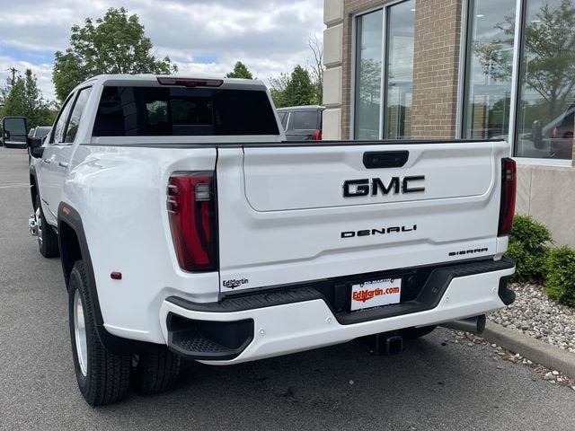2026 GMC Sierra 3500 HD Denali Ultimate DRW