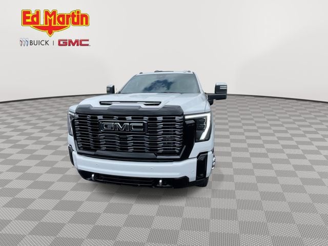 2026 GMC Sierra 3500 HD Denali Ultimate DRW