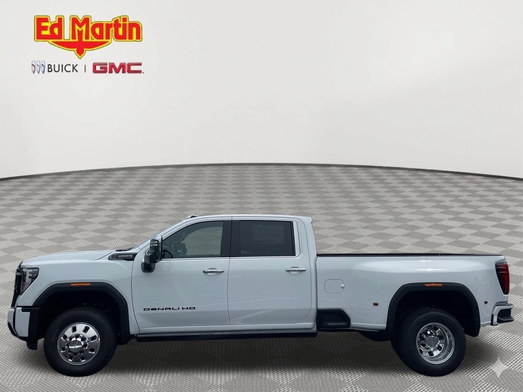 2026 GMC Sierra 3500 HD Denali Ultimate DRW
