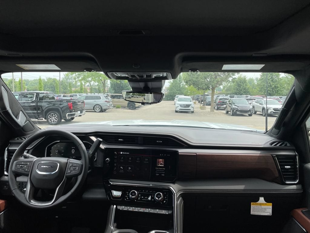 2026 GMC Sierra 3500 HD Denali Ultimate DRW