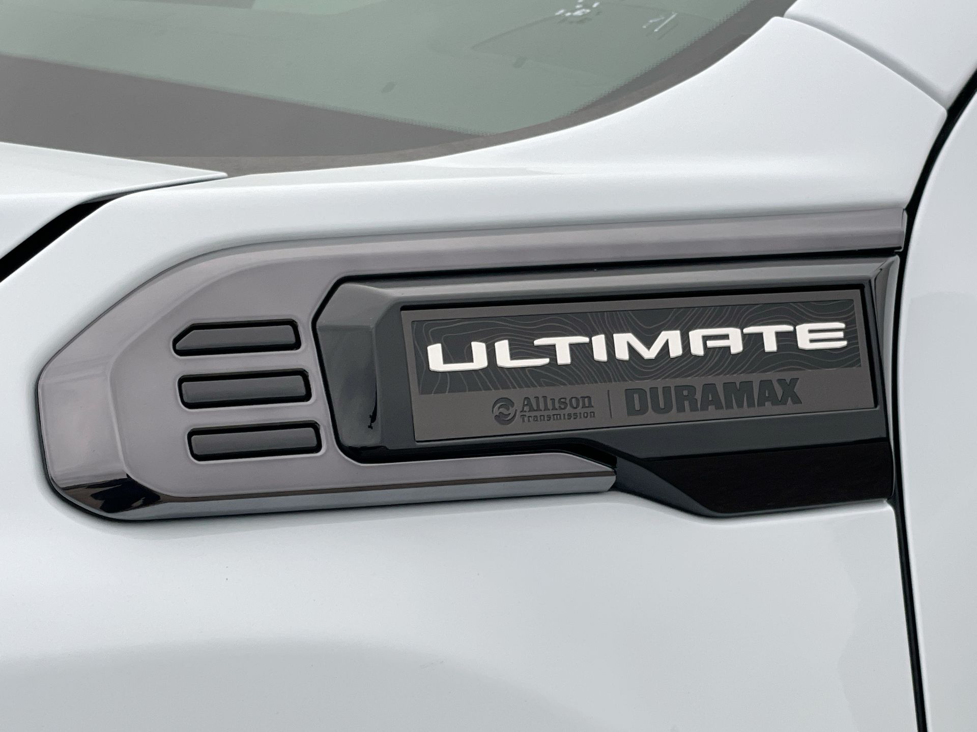 2026 GMC Sierra 3500 HD Denali Ultimate DRW