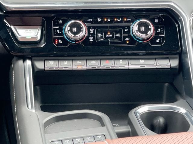 2026 GMC Sierra 3500 HD Denali Ultimate DRW