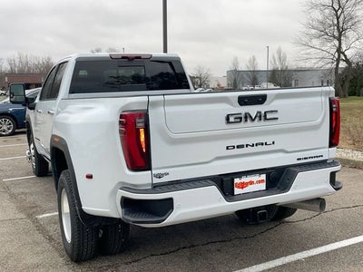 2026 GMC Sierra 3500 HD Denali Ultimate DRW