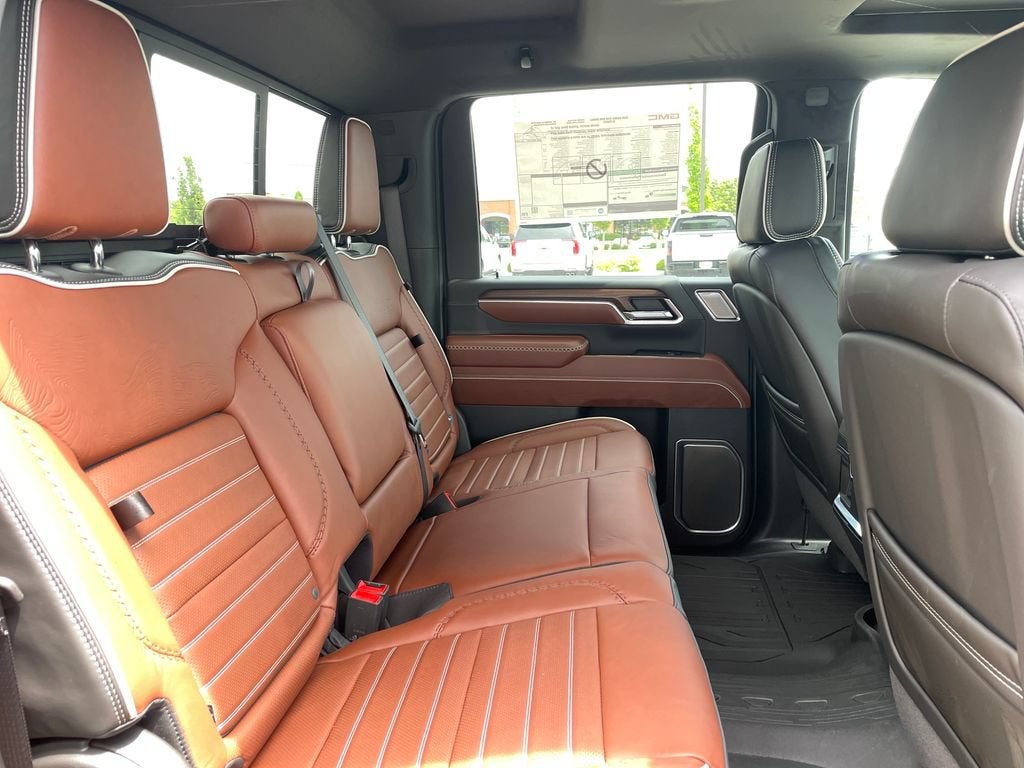 2026 GMC Sierra 3500 HD Denali Ultimate DRW