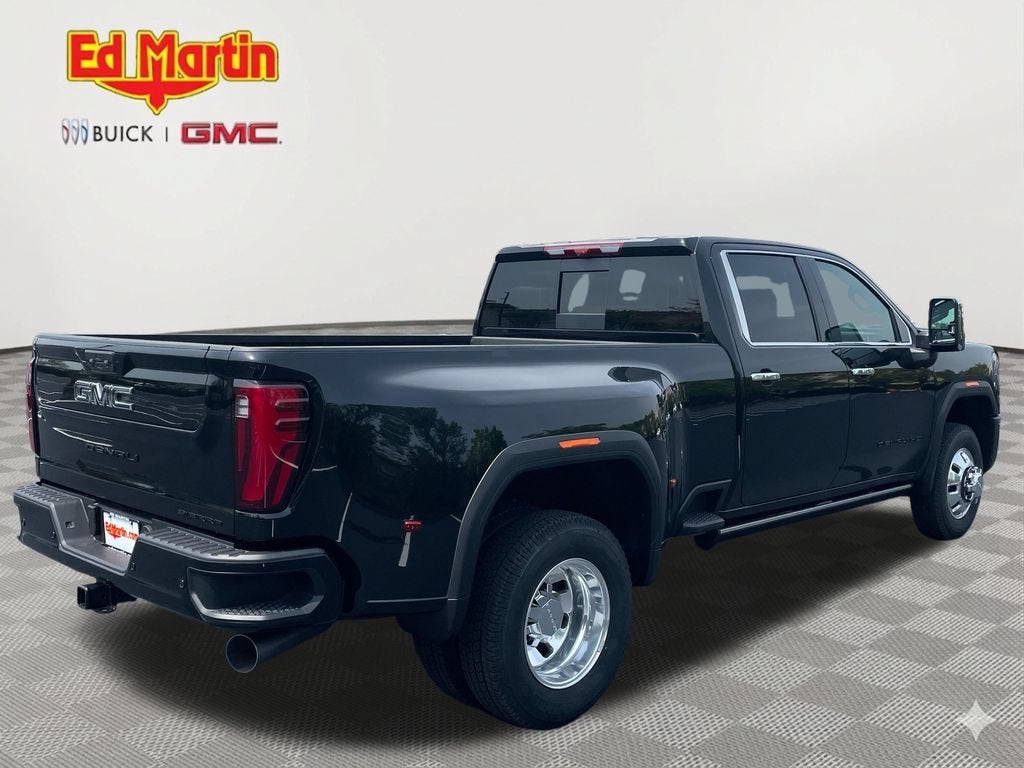 2026 GMC Sierra 3500 HD Denali Ultimate DRW