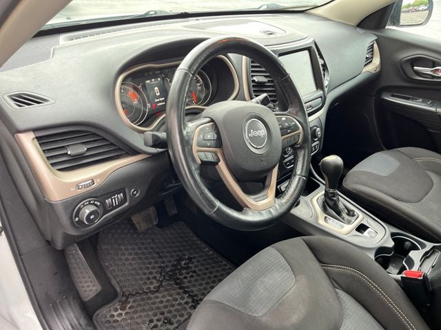 2016 Jeep Cherokee Altitude