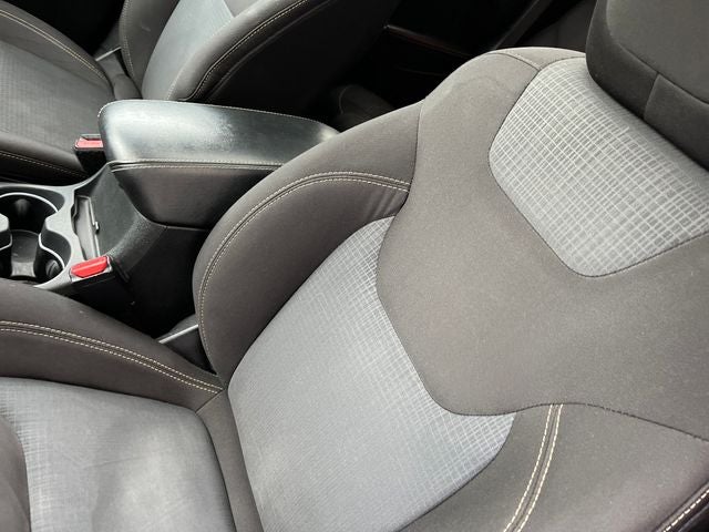 2016 Jeep Cherokee Altitude