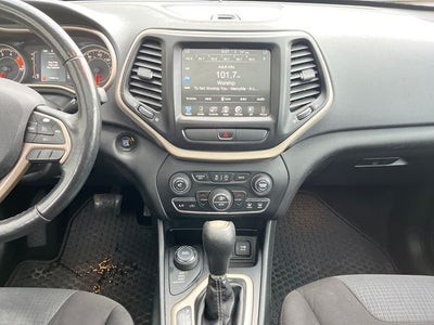 2016 Jeep Cherokee Altitude