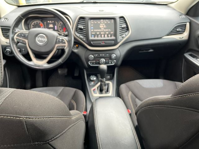 2016 Jeep Cherokee Altitude