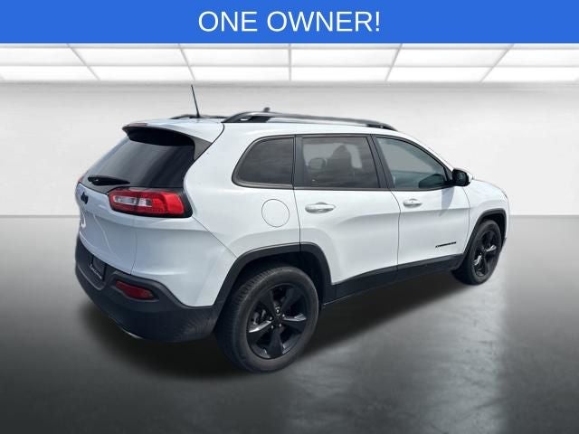2016 Jeep Cherokee Altitude