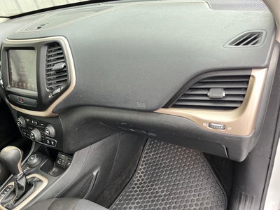 2016 Jeep Cherokee Altitude