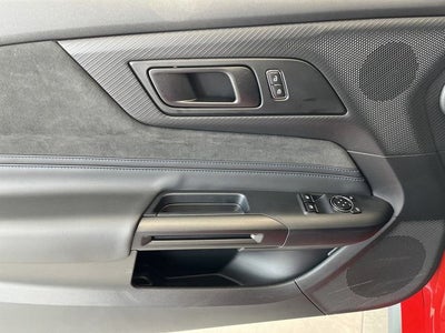 2025 Ford Mustang Dark Horse