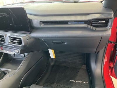 2025 Ford Mustang Dark Horse