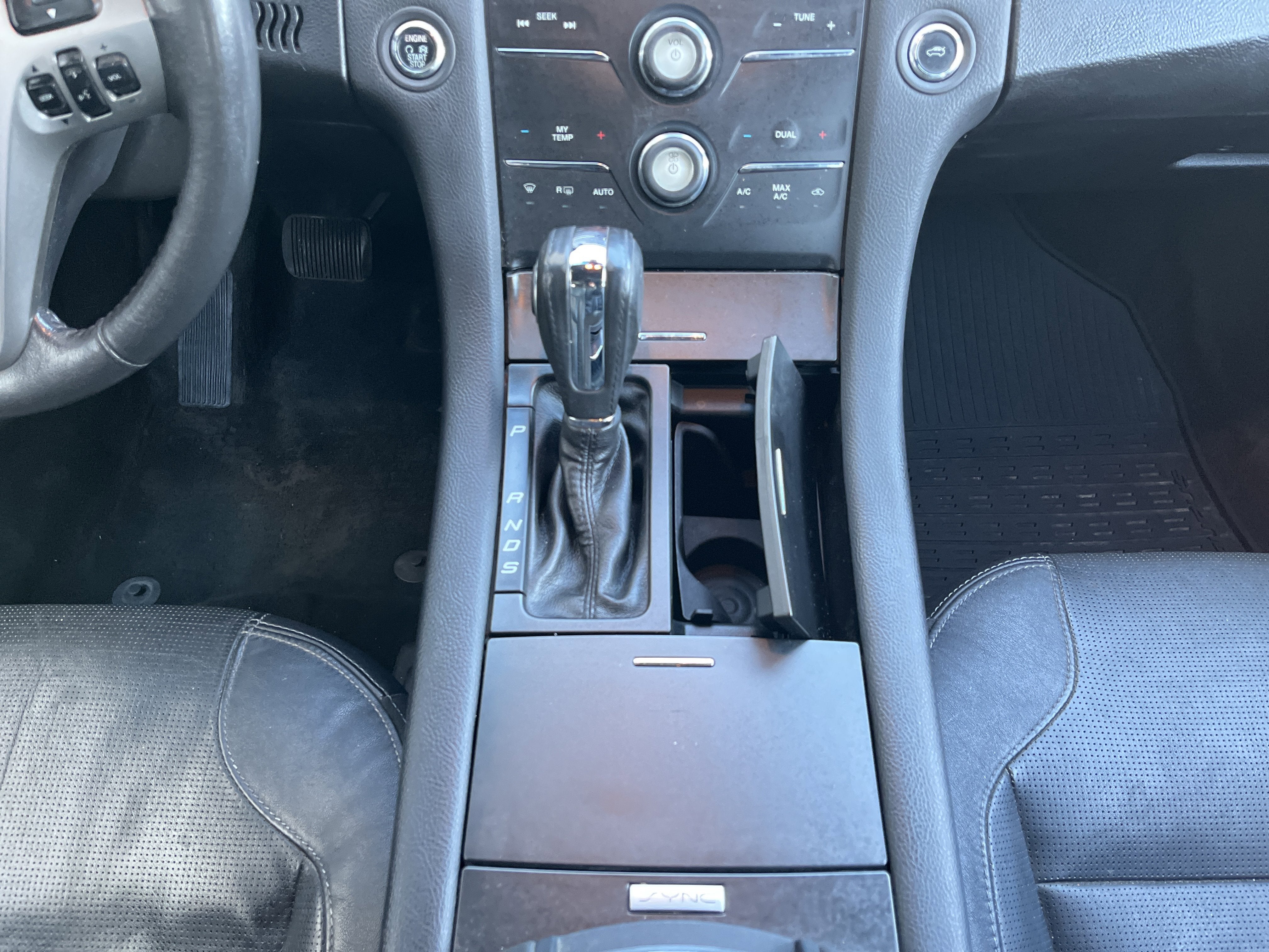 2015 Ford Taurus Limited