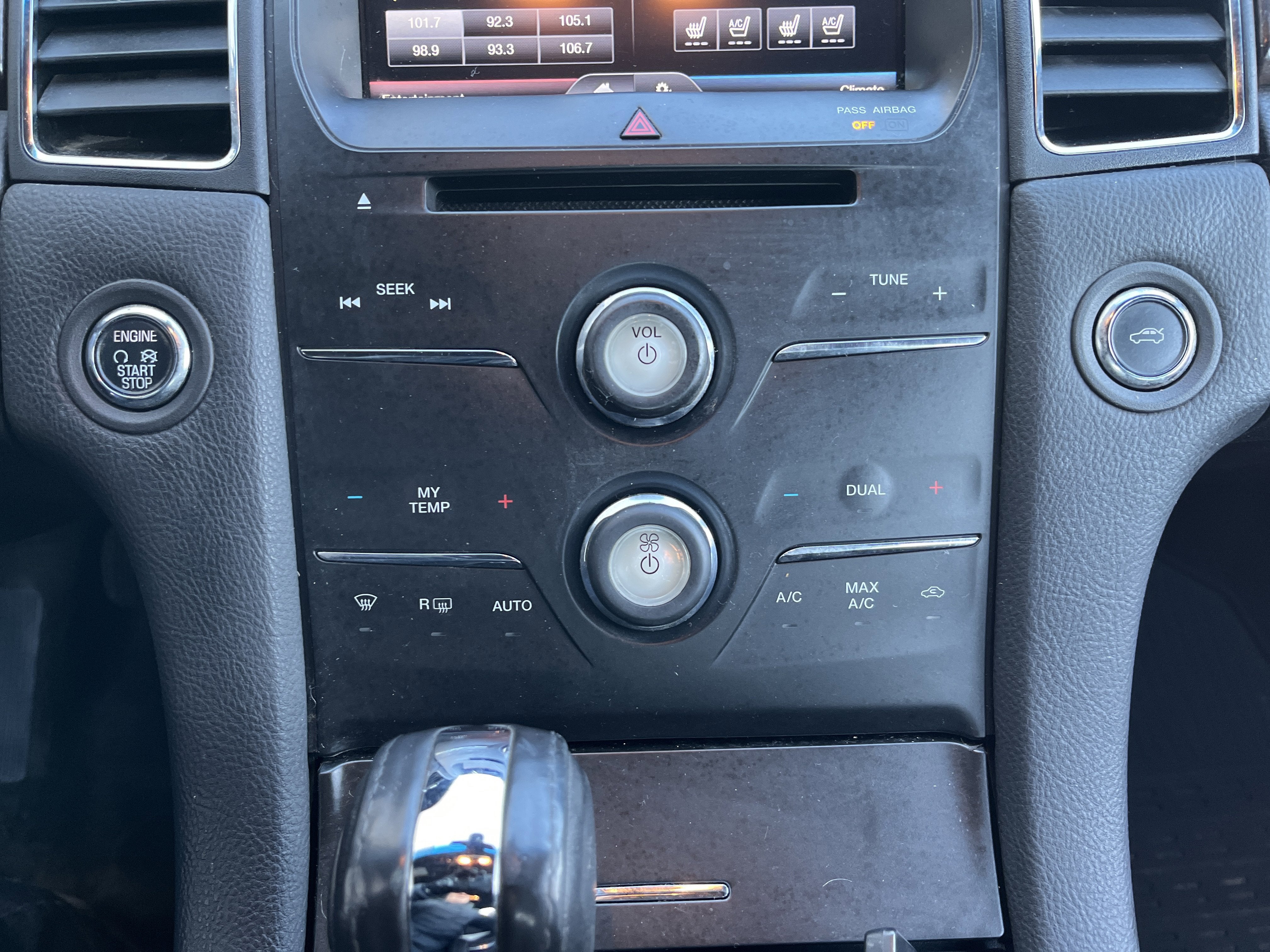 2015 Ford Taurus Limited