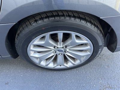 2015 Ford Taurus Limited