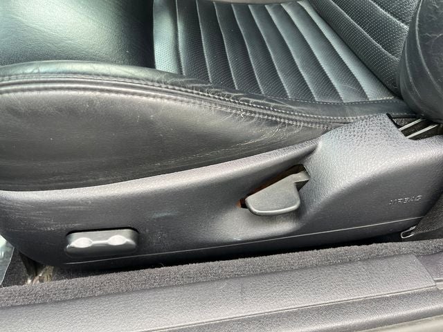 2003 Ford Thunderbird Base