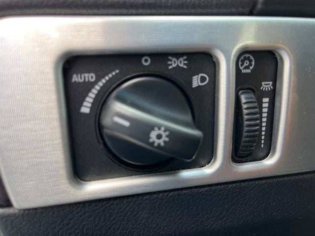 2003 Ford Thunderbird Base
