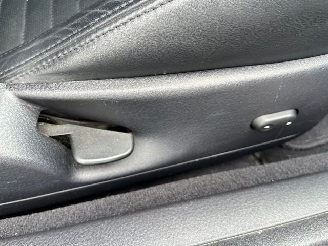 2003 Ford Thunderbird Base