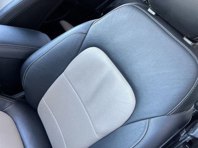 2022 Ford Escape Titanium Hybrid