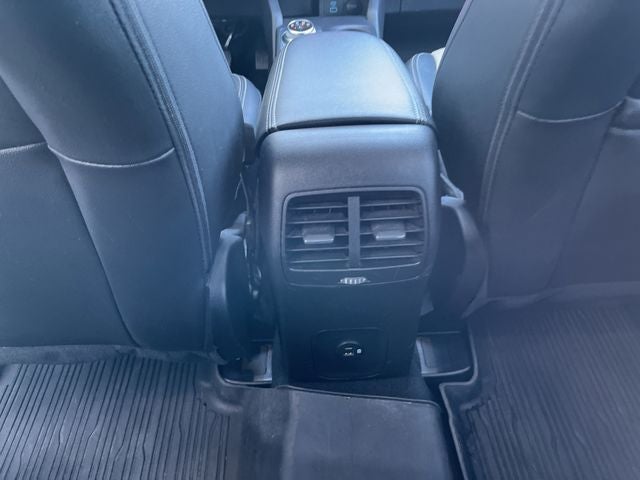 2022 Ford Escape Titanium Hybrid