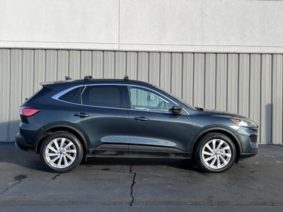 2022 Ford Escape Titanium Hybrid