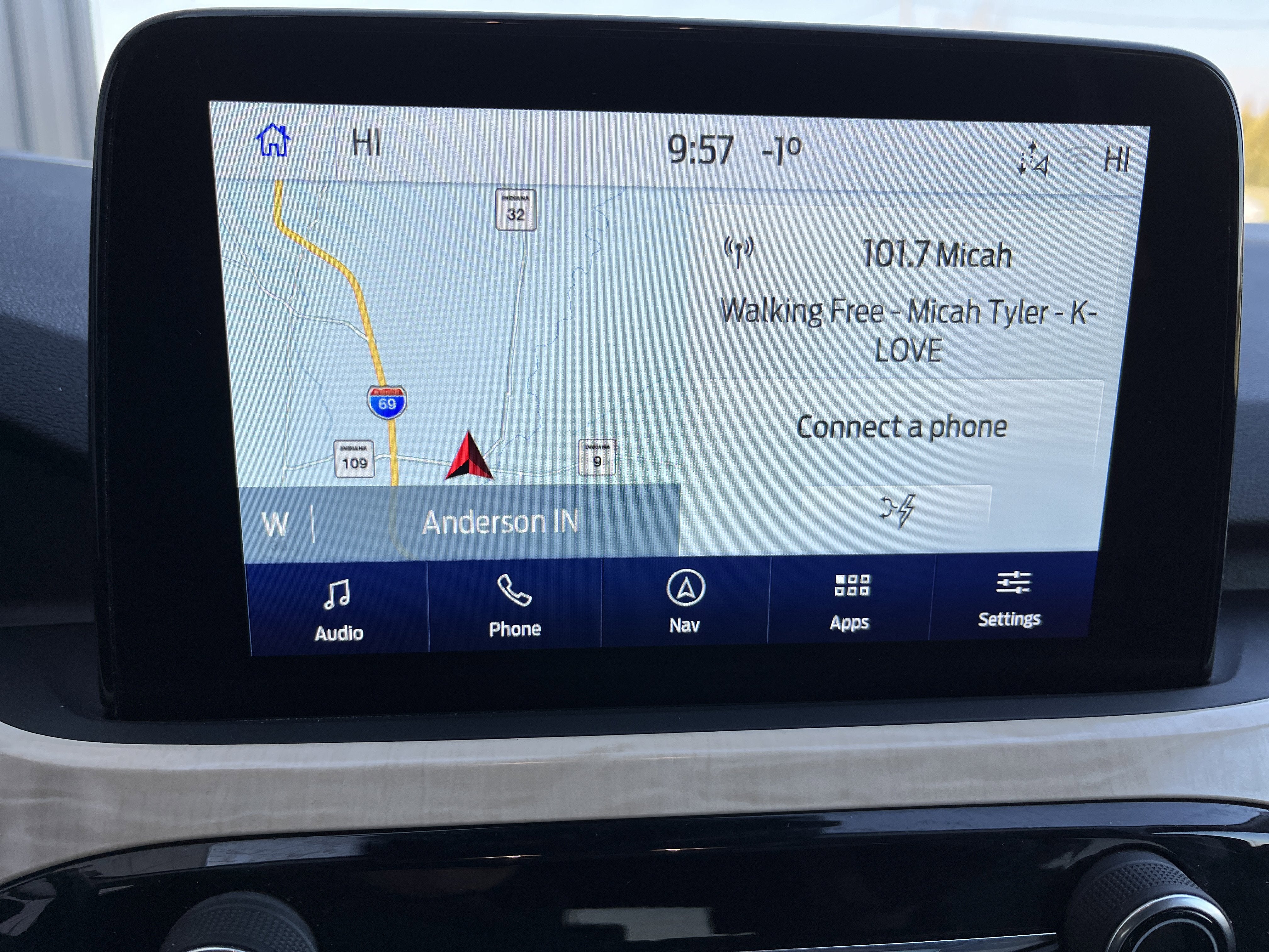 2022 Ford Escape Titanium Hybrid