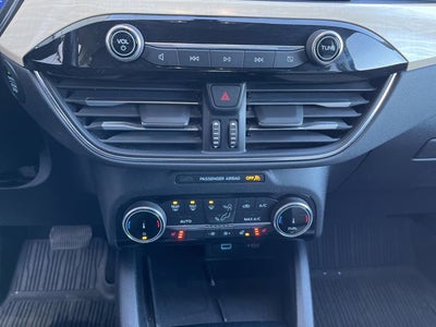 2022 Ford Escape Titanium Hybrid