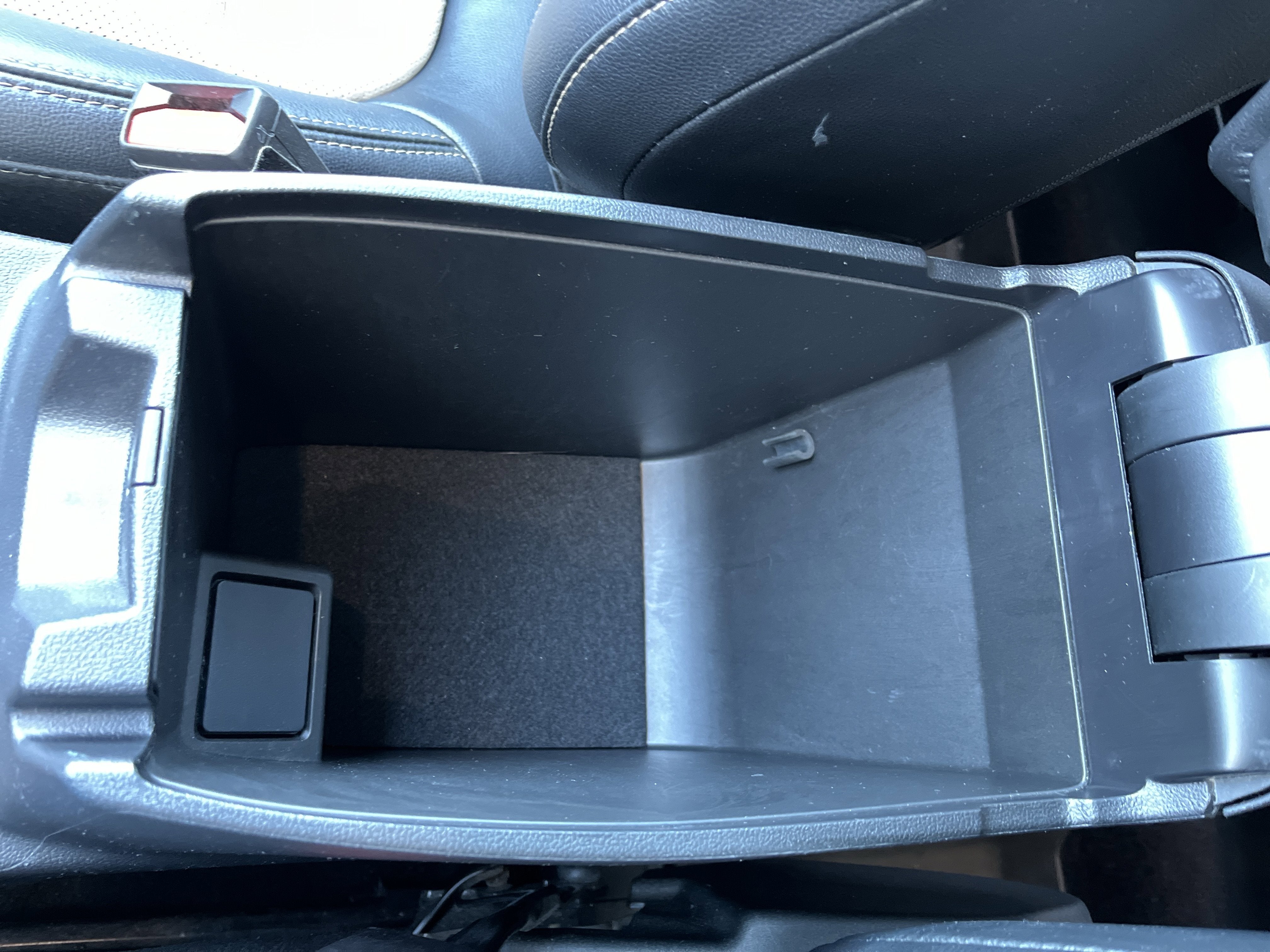 2022 Ford Escape Titanium Hybrid