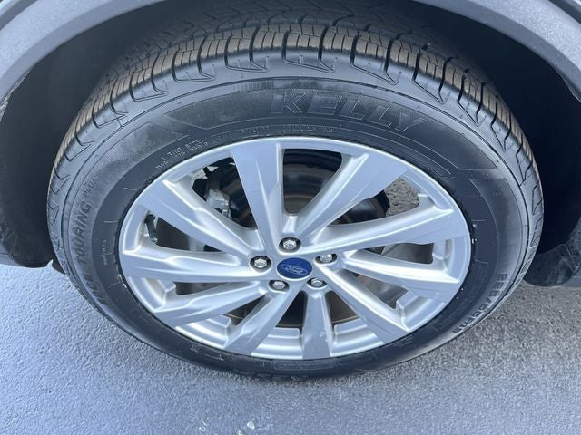 2022 Ford Escape Titanium Hybrid