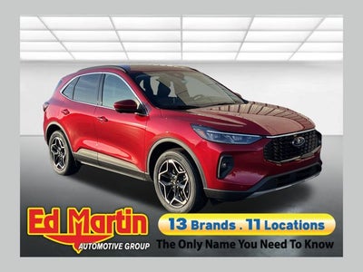 2026 Ford Escape Platinum