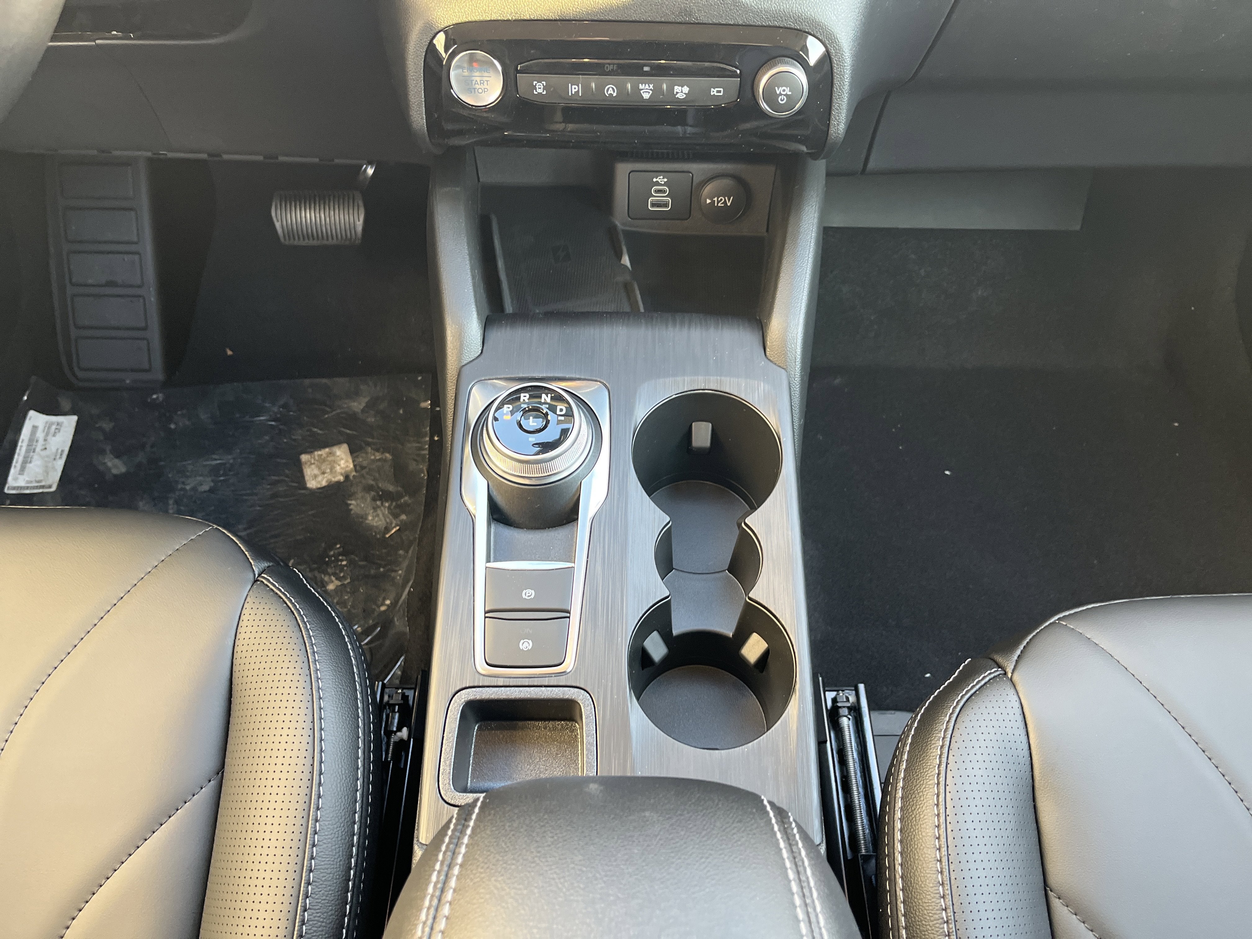 2026 Ford Escape Platinum