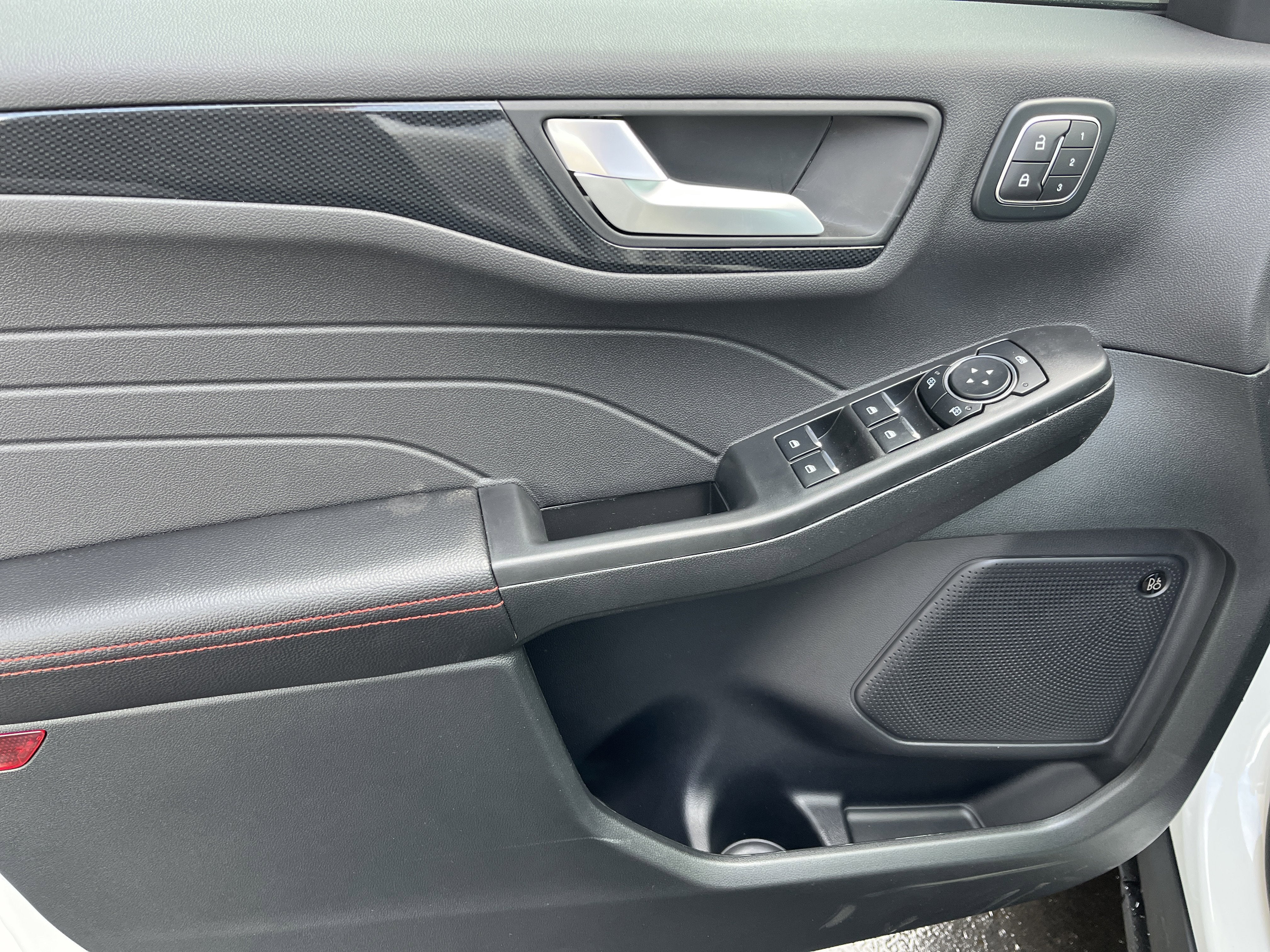 2026 Ford Escape ST-Line Select