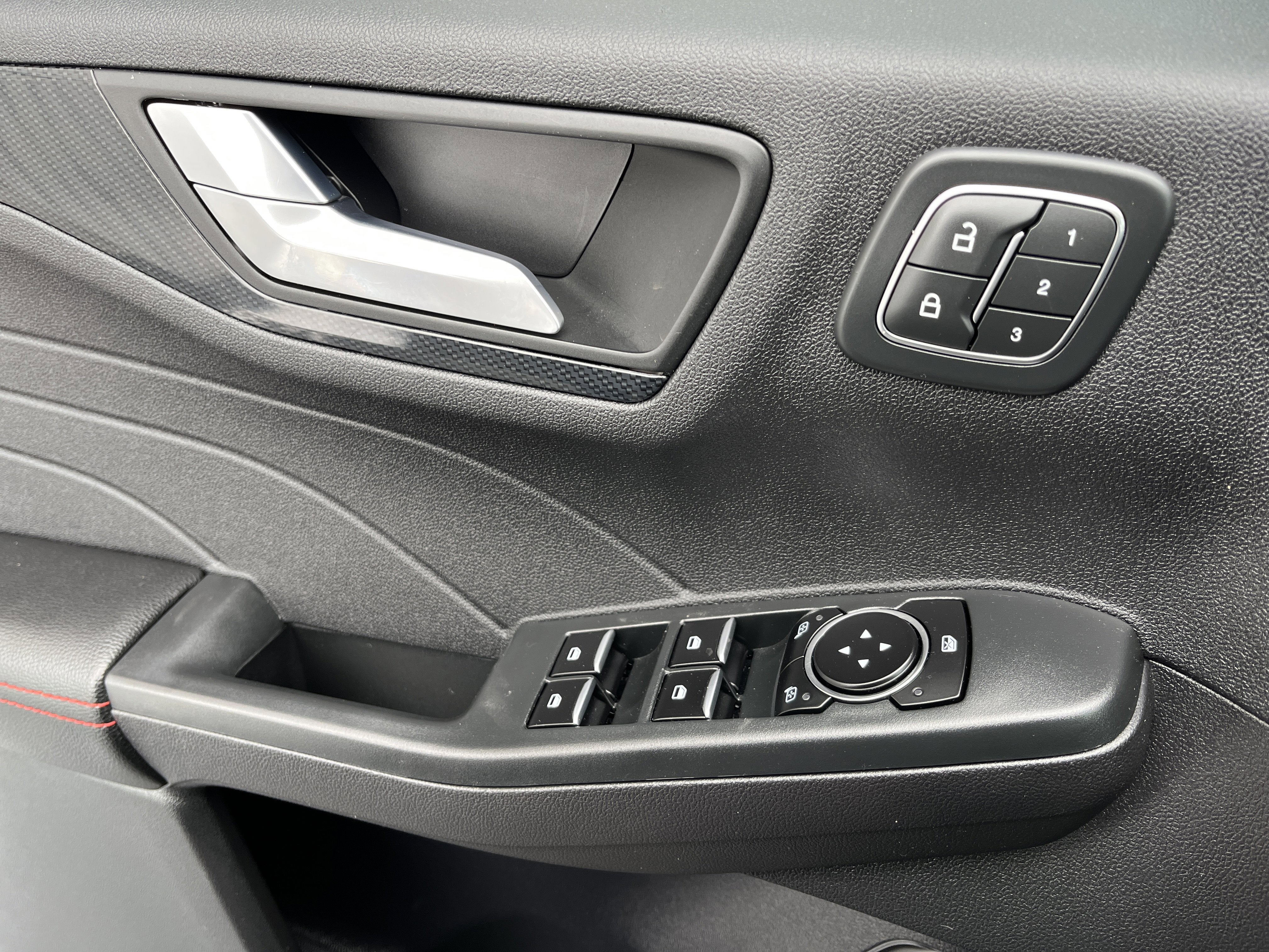 2023 Ford Escape ST-Line Elite