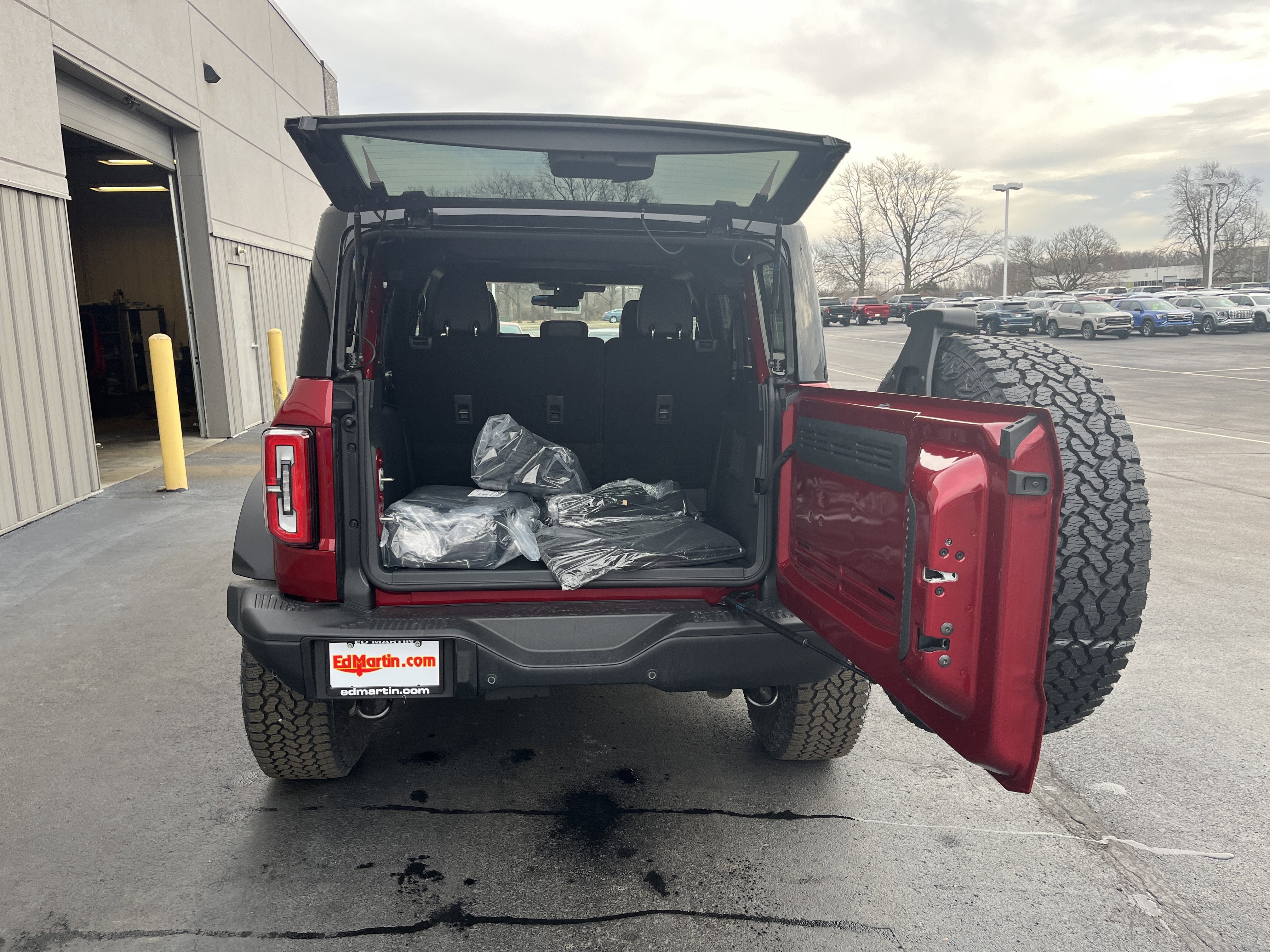 2025 Ford Bronco Badlands