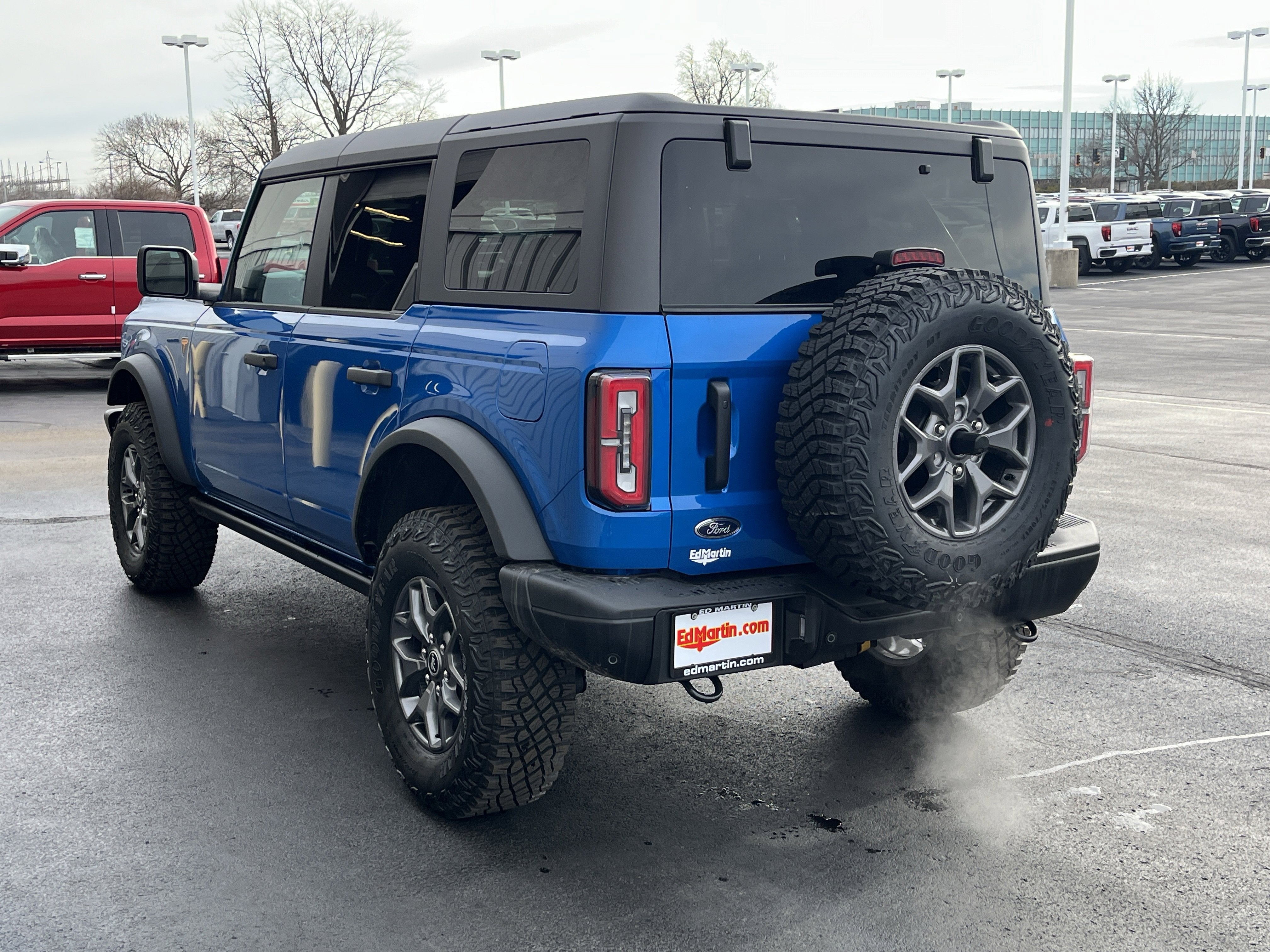 2025 Ford Bronco Badlands