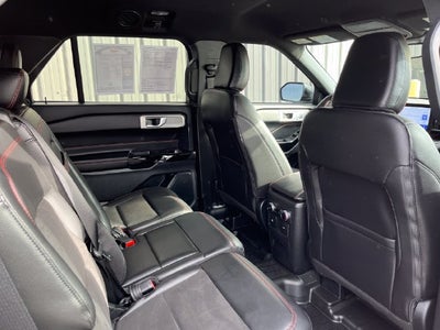 2023 Ford Explorer ST-Line