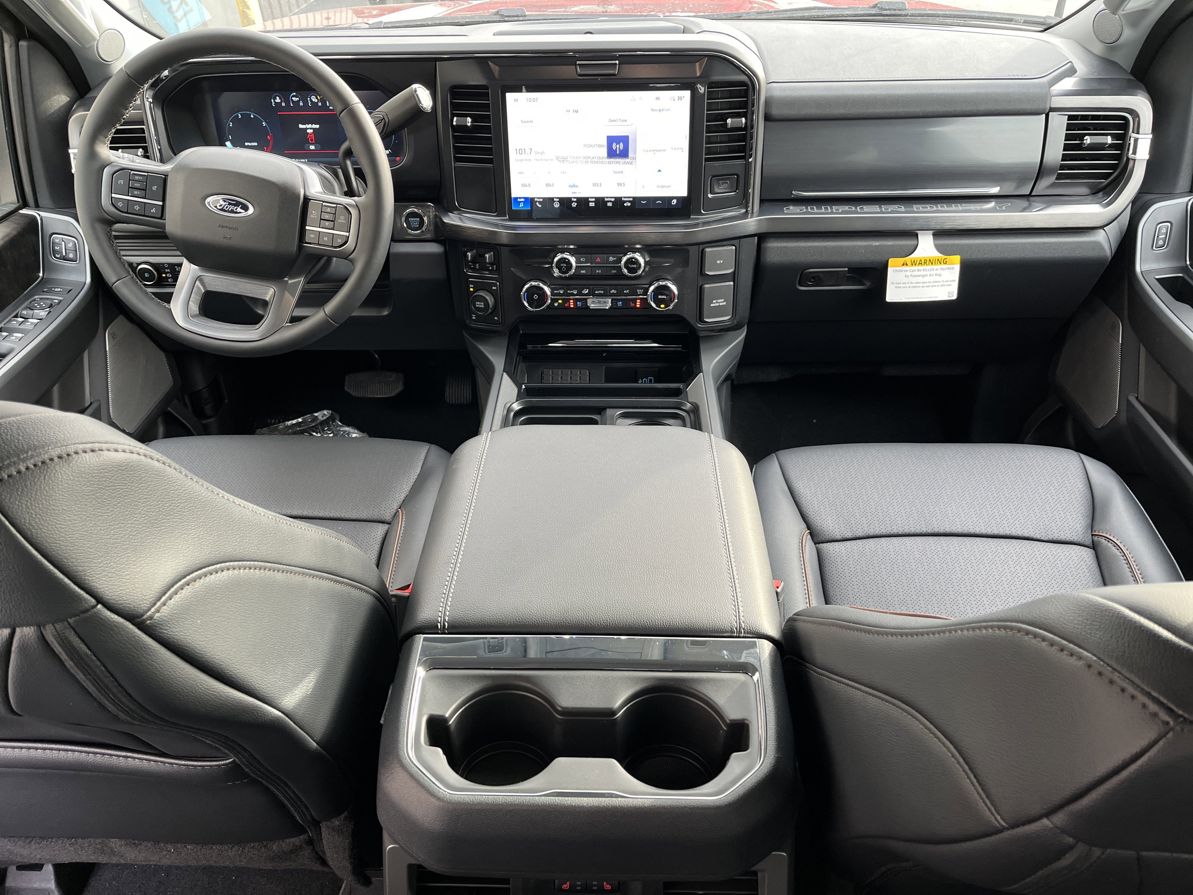 2026 Ford Super Duty F-350 SRW LARIAT