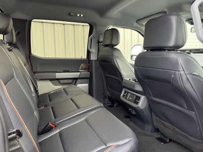 2026 Ford Super Duty F-350 SRW LARIAT